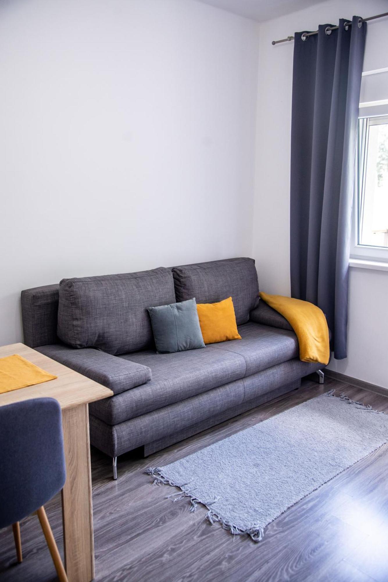 Apartmani Maslacak Връдник Екстериор снимка