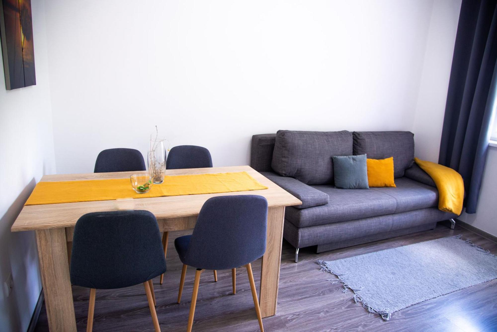 Apartmani Maslacak Връдник Екстериор снимка