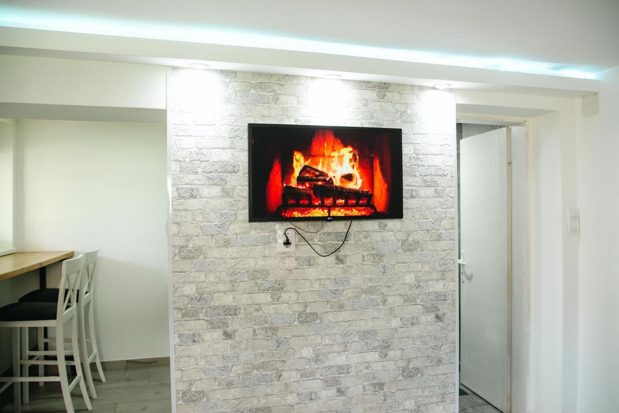 Apartmani Maslacak Връдник Екстериор снимка